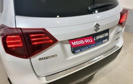 Suzuki Vitara II рестайлинг, 2021 год, 2 400 000 рублей, 10 фотография