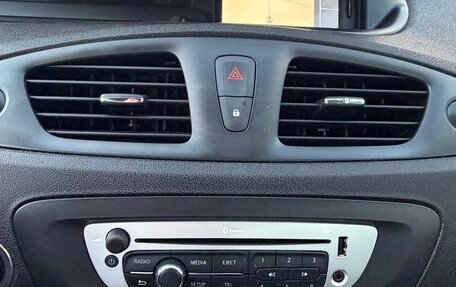 Renault Scenic III, 2016 год, 1 049 000 рублей, 16 фотография