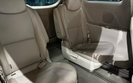 KIA Carnival III, 2019 год, 2 990 000 рублей, 18 фотография