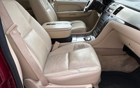 Cadillac Escalade III, 2006 год, 1 429 000 рублей, 9 фотография