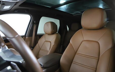 Porsche Cayenne III, 2021 год, 9 099 999 рублей, 17 фотография