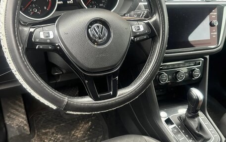 Volkswagen Tiguan II, 2020 год, 2 700 000 рублей, 4 фотография