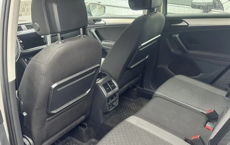 Volkswagen Tiguan II, 2020 год, 2 700 000 рублей, 10 фотография