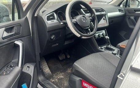 Volkswagen Tiguan II, 2020 год, 2 700 000 рублей, 5 фотография