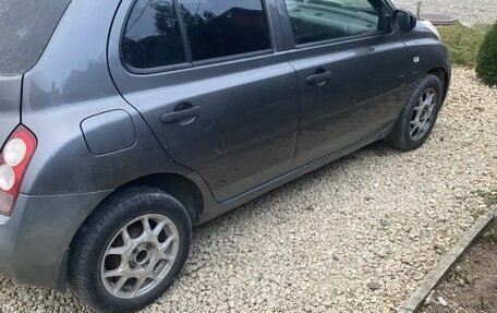 Nissan Micra III, 2004 год, 270 000 рублей, 2 фотография