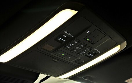 Toyota Alphard, 2024 год, 9 700 000 рублей, 12 фотография