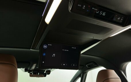 Toyota Alphard, 2024 год, 9 700 000 рублей, 15 фотография