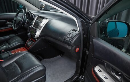 Lexus RX II рестайлинг, 2004 год, 1 450 000 рублей, 13 фотография