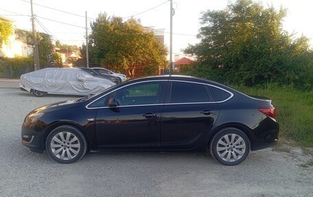 Opel Astra J, 2014 год, 600 000 рублей, 4 фотография