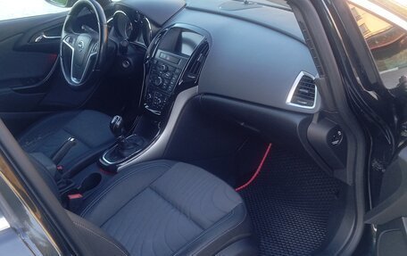 Opel Astra J, 2014 год, 600 000 рублей, 9 фотография
