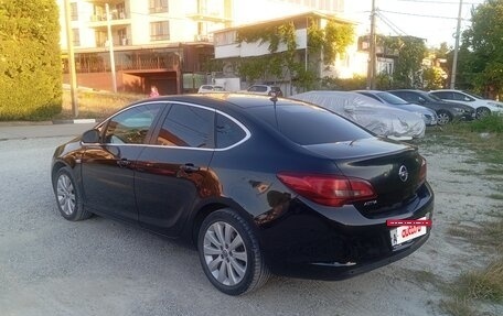 Opel Astra J, 2014 год, 600 000 рублей, 5 фотография