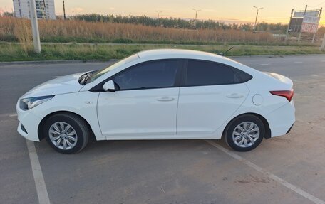 Hyundai Solaris II рестайлинг, 2020 год, 1 420 000 рублей, 3 фотография