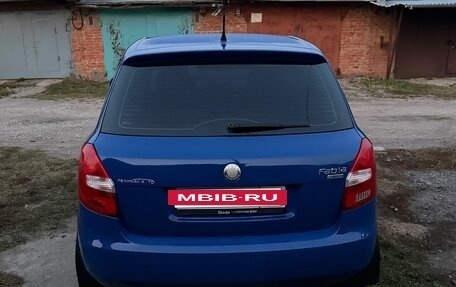 Skoda Fabia II, 2010 год, 430 000 рублей, 2 фотография