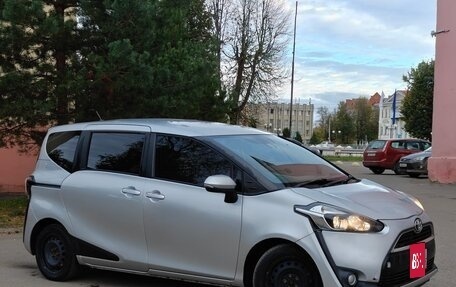 Toyota Sienta II, 2017 год, 1 130 000 рублей, 3 фотография