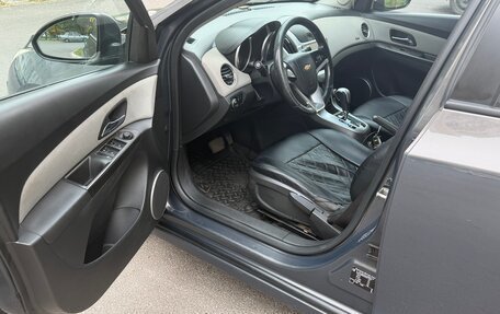 Chevrolet Cruze II, 2012 год, 580 000 рублей, 8 фотография