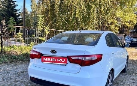 KIA Rio III рестайлинг, 2012 год, 600 000 рублей, 3 фотография