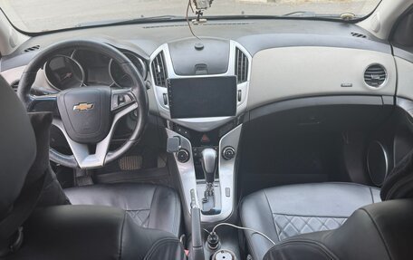 Chevrolet Cruze II, 2012 год, 580 000 рублей, 9 фотография
