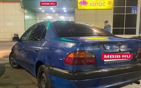 Toyota Avensis III рестайлинг, 1998 год, 159 000 рублей, 2 фотография