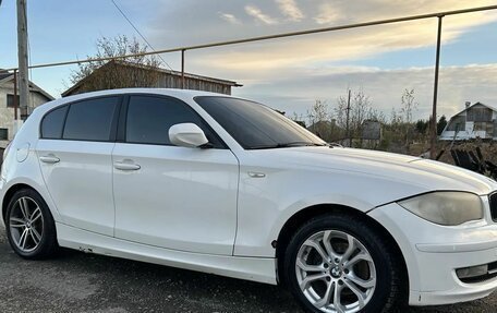 BMW 1 серия, 2010 год, 600 000 рублей, 6 фотография