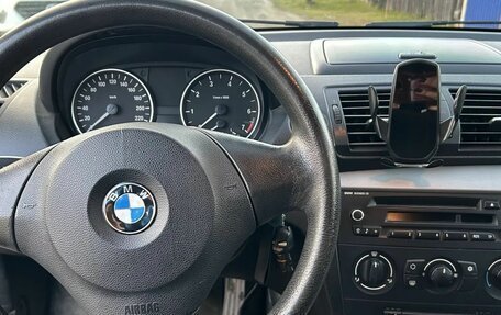 BMW 1 серия, 2010 год, 600 000 рублей, 5 фотография
