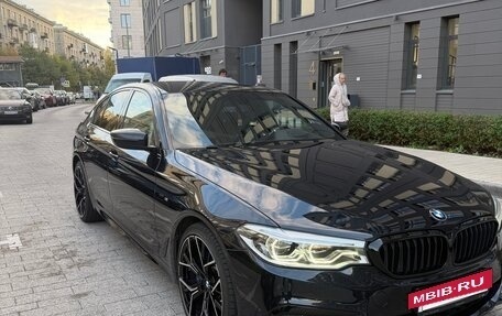 BMW 5 серия, 2018 год, 4 490 000 рублей, 2 фотография