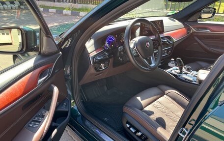 BMW 5 серия, 2017 год, 14 000 000 рублей, 3 фотография