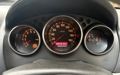 Nissan Wingroad III, 2002 год, 250 000 рублей, 12 фотография