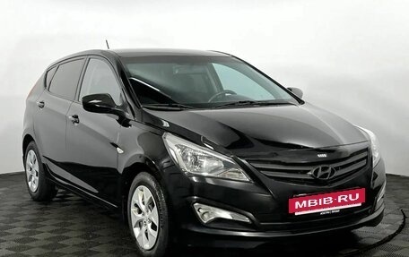 Hyundai Solaris II рестайлинг, 2016 год, 990 000 рублей, 4 фотография
