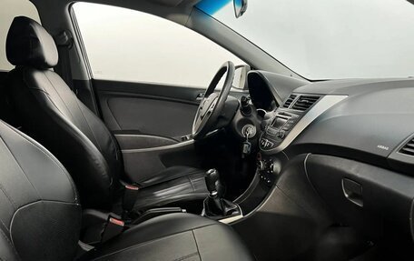 Hyundai Solaris II рестайлинг, 2016 год, 990 000 рублей, 13 фотография