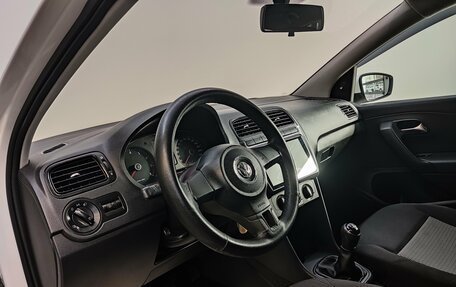 Volkswagen Polo VI (EU Market), 2012 год, 630 000 рублей, 9 фотография
