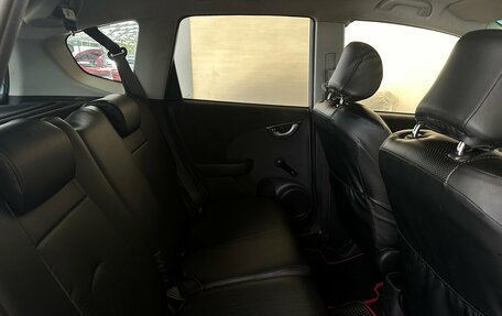 Honda Jazz II рестайлинг, 2009 год, 650 000 рублей, 14 фотография