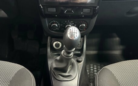 Renault Duster I рестайлинг, 2018 год, 1 300 000 рублей, 13 фотография