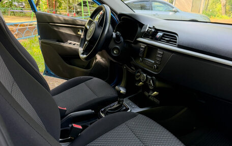 KIA Rio IV, 2020 год, 1 450 000 рублей, 6 фотография