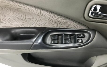 Nissan Almera, 2000 год, 220 000 рублей, 13 фотография