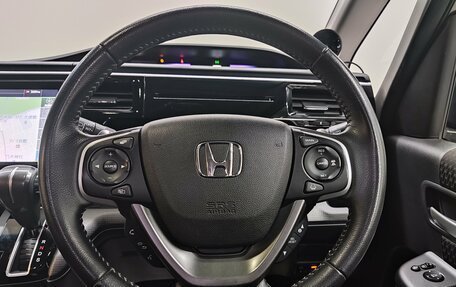 Honda Stepwgn IV, 2019 год, 2 250 000 рублей, 12 фотография