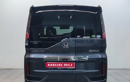 Honda Stepwgn IV, 2019 год, 2 250 000 рублей, 6 фотография