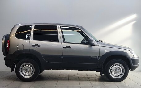 Chevrolet Niva I рестайлинг, 2016 год, 630 000 рублей, 4 фотография