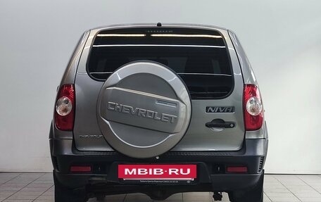 Chevrolet Niva I рестайлинг, 2016 год, 630 000 рублей, 6 фотография
