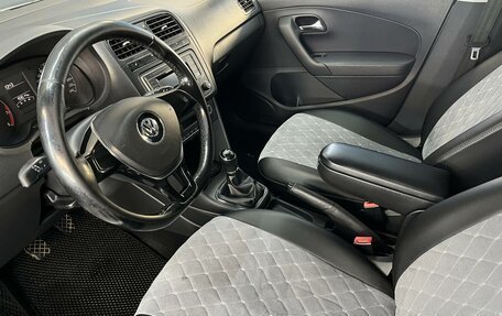 Volkswagen Polo VI (EU Market), 2017 год, 981 590 рублей, 17 фотография