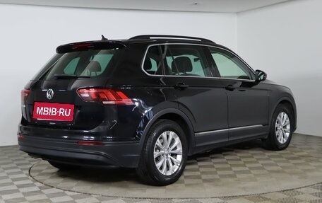 Volkswagen Tiguan II, 2018 год, 1 899 990 рублей, 5 фотография