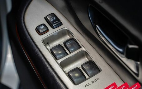 Toyota Harrier, 2004 год, 1 319 000 рублей, 13 фотография