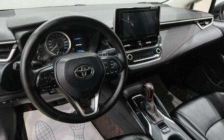 Toyota Corolla, 2021 год, 1 999 000 рублей, 14 фотография
