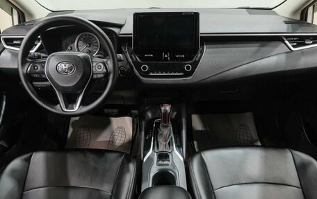Toyota Corolla, 2021 год, 1 999 000 рублей, 19 фотография