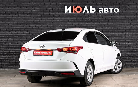 Hyundai Solaris II рестайлинг, 2021 год, 1 570 000 рублей, 5 фотография