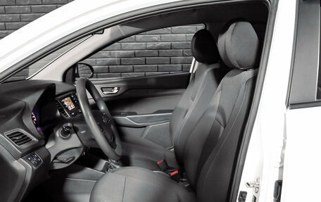 Hyundai Solaris II рестайлинг, 2021 год, 1 570 000 рублей, 11 фотография