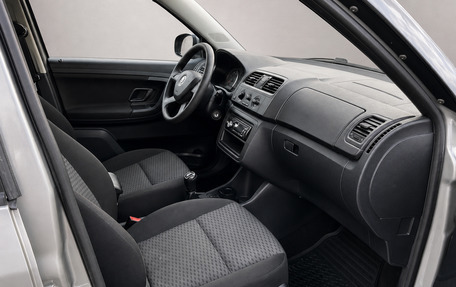Skoda Fabia II, 2013 год, 509 983 рублей, 10 фотография