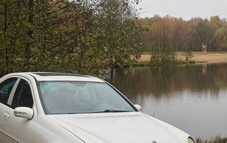 Mercedes-Benz C-Класс, 2003 год, 600 000 рублей, 2 фотография