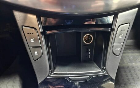 Hyundai i40 I рестайлинг, 2013 год, 920 000 рублей, 13 фотография