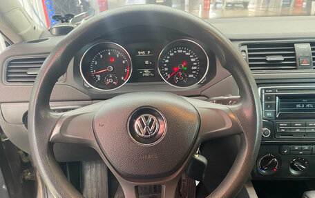 Volkswagen Jetta VI, 2015 год, 1 050 000 рублей, 14 фотография