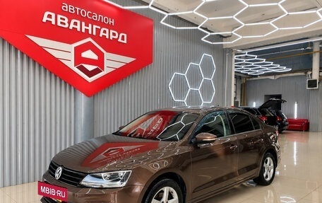 Volkswagen Jetta VI, 2015 год, 1 050 000 рублей, 6 фотография